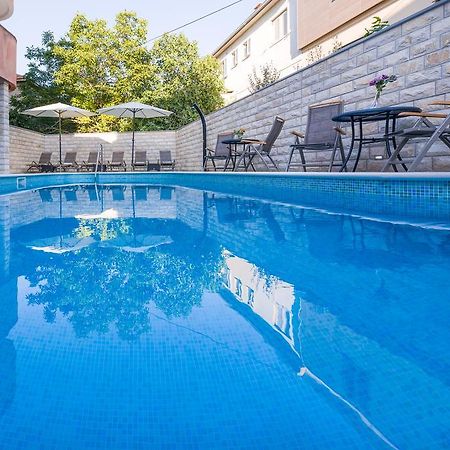 Apartments Zuvela Split Eksteriør bilde