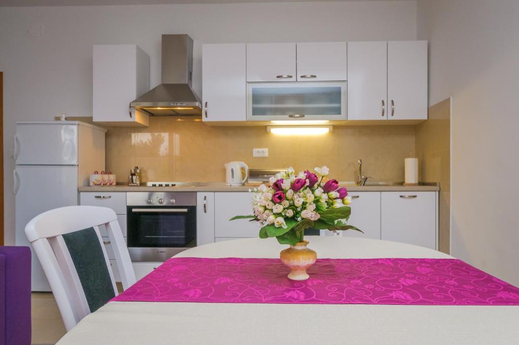 Apartments Zuvela Split Rom bilde